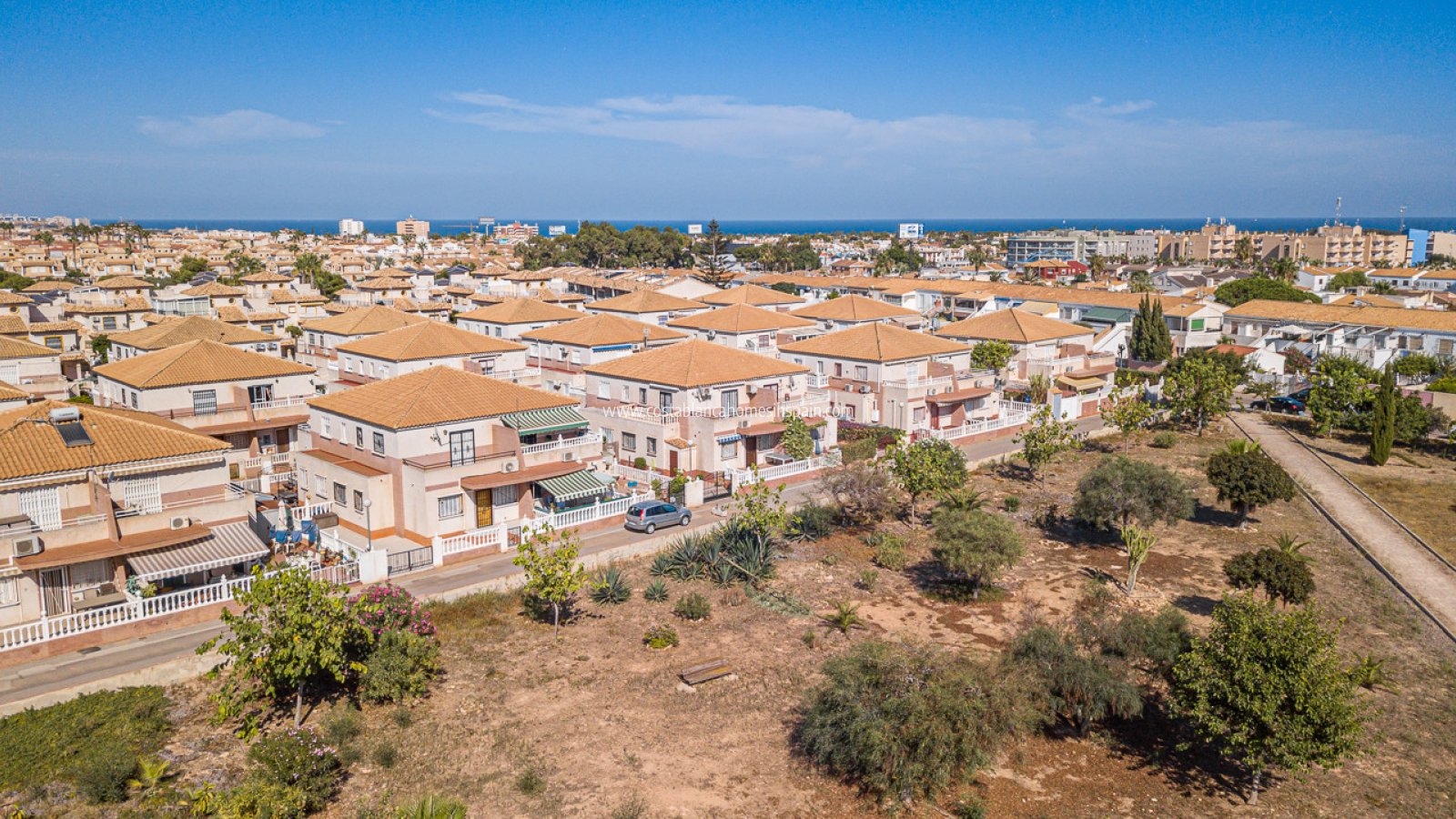 Használt - Semi - Detached Villa - Cabo Roig - 