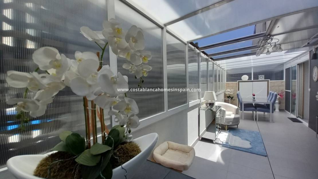 Használt - Semi - Detached Villa - Ciudad Quesada - Doña pepa