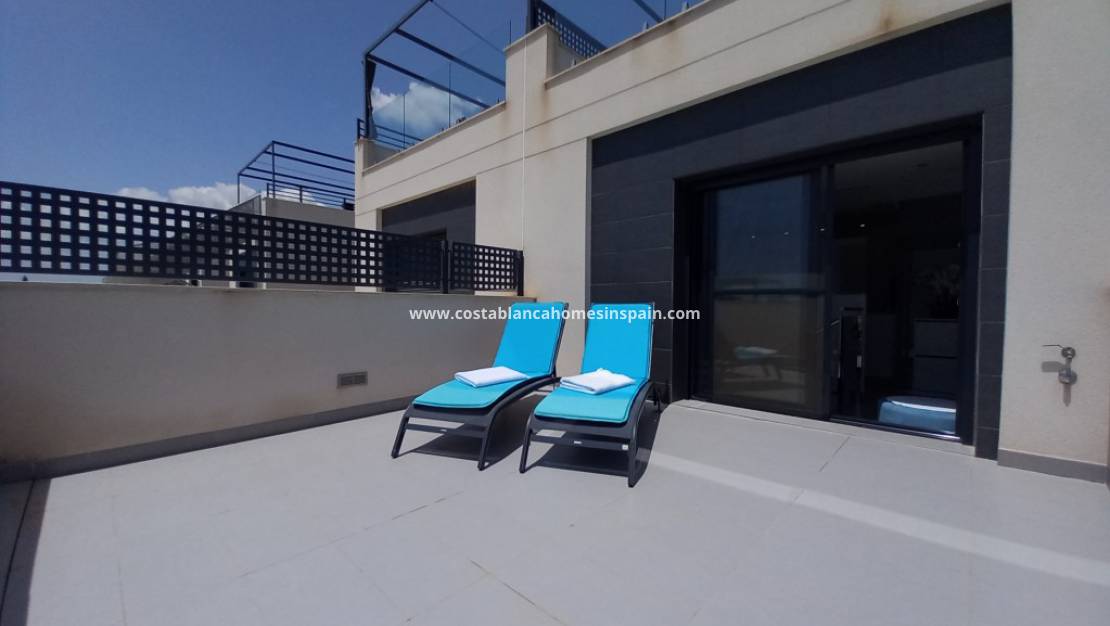 Használt - Semi - Detached Villa - Ciudad Quesada - Doña pepa