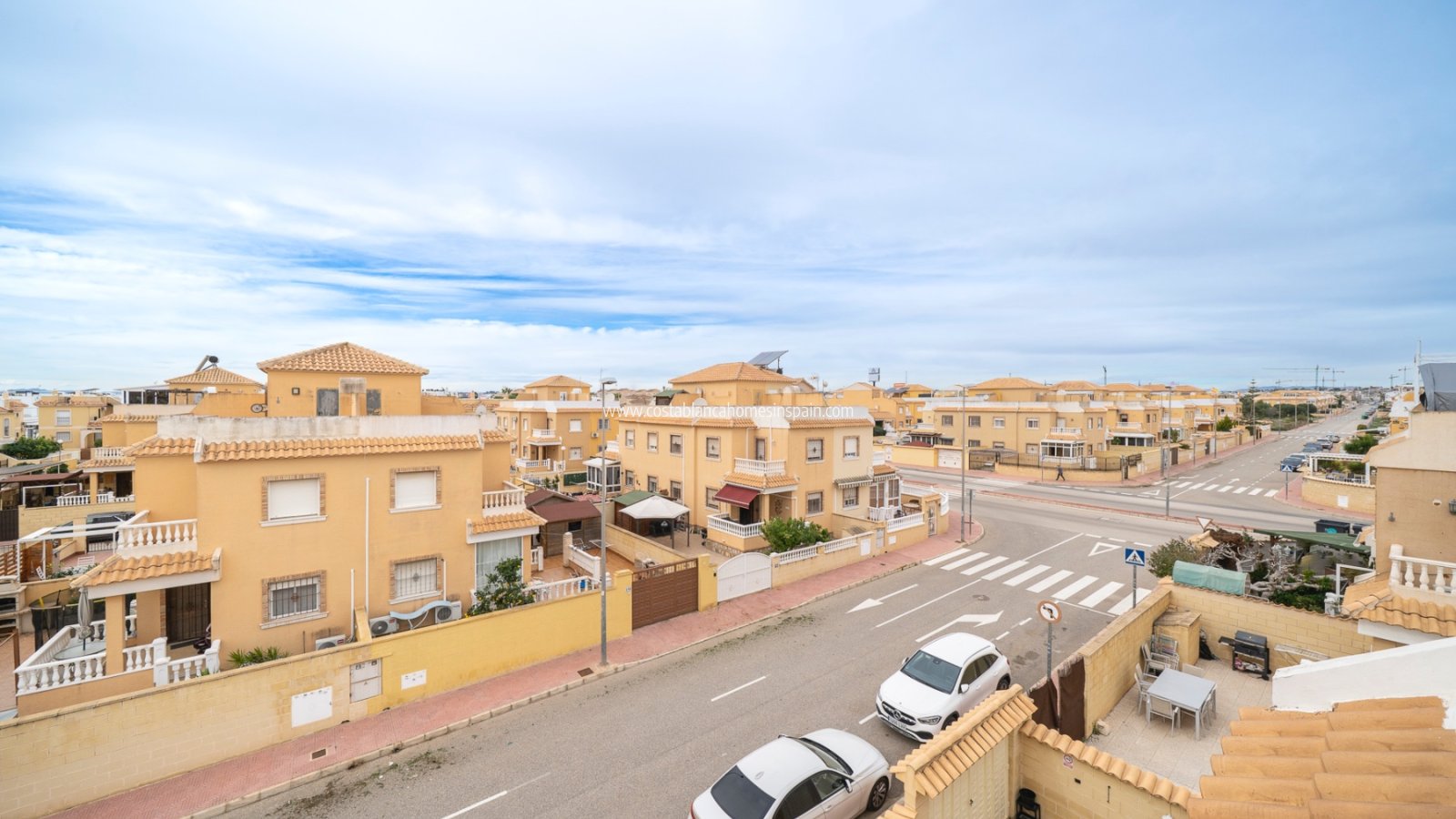 Használt - Semi - Detached Villa - Ciudad Quesada - 