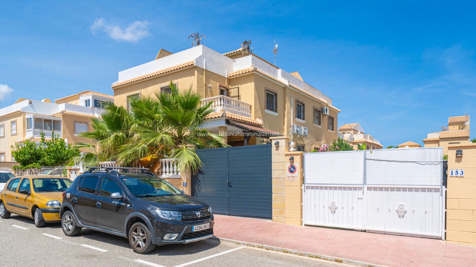 Használt - Semi - Detached Villa - Ciudad Quesada - 