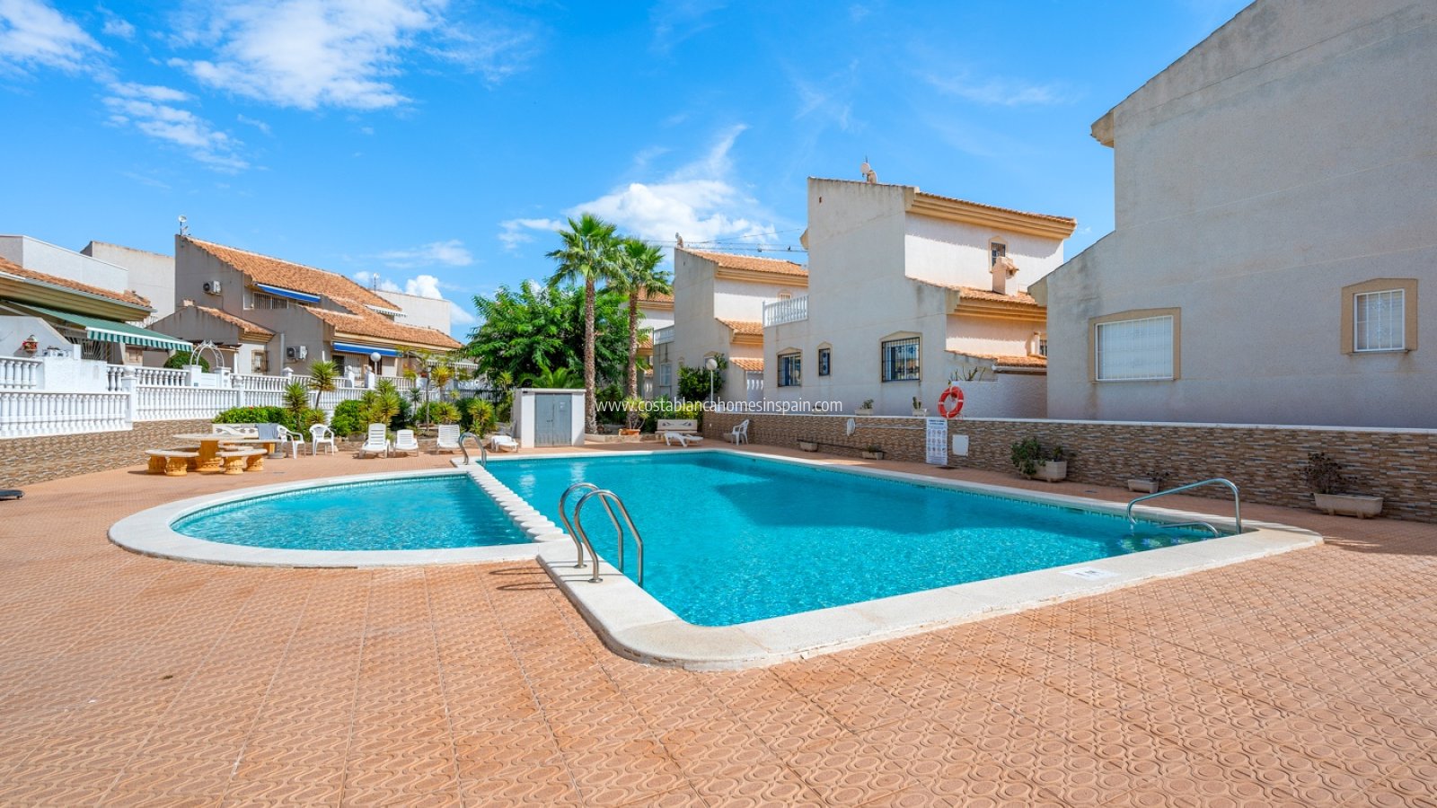 Használt - Semi - Detached Villa - Ciudad Quesada - 