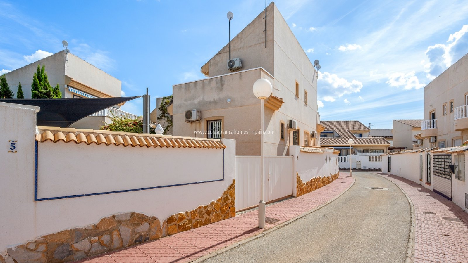 Használt - Semi - Detached Villa - Ciudad Quesada - 