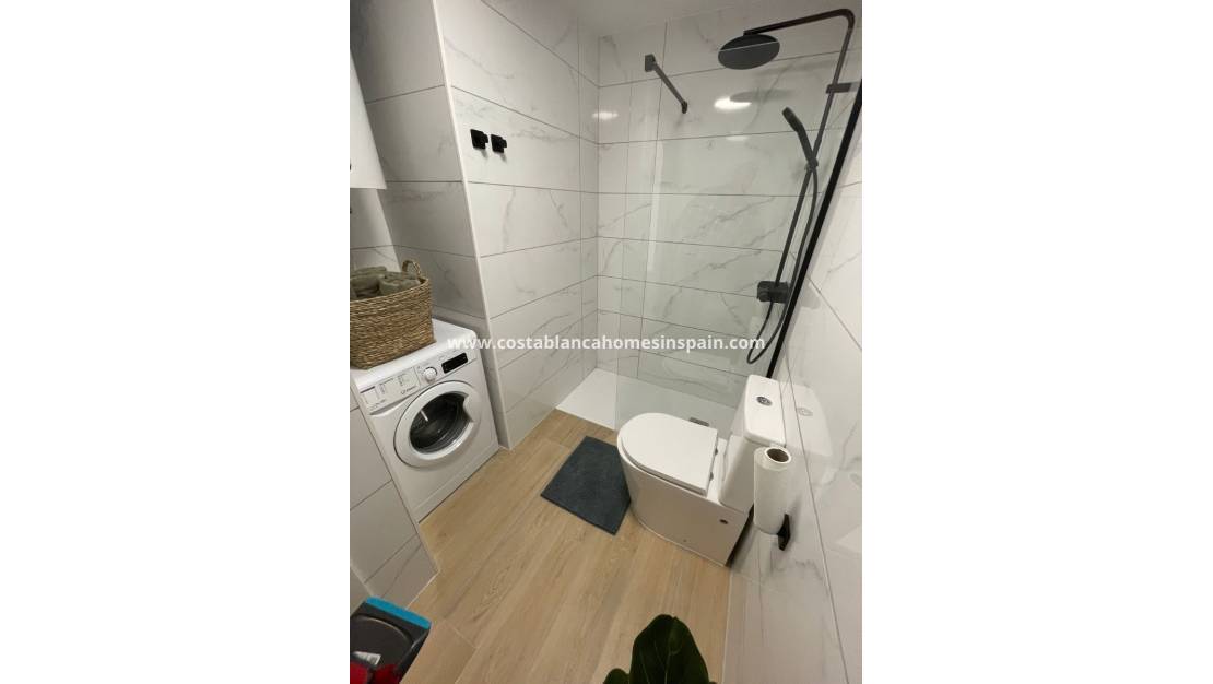 Használt - Semi - Detached Villa - La Florida