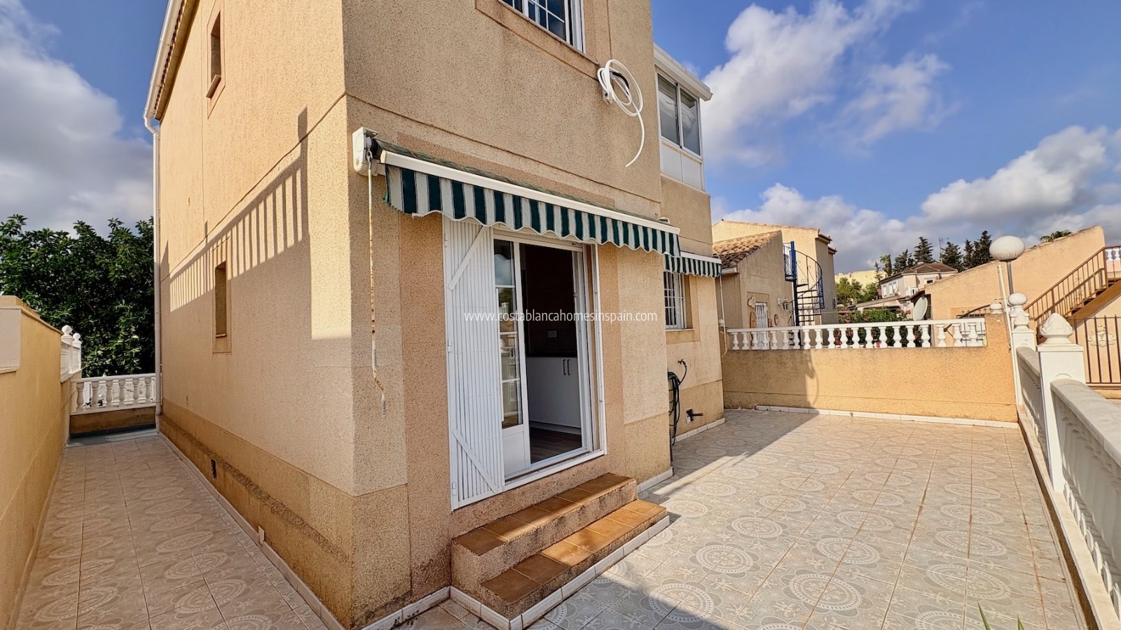 Használt - Semi - Detached Villa - Orihuela - 