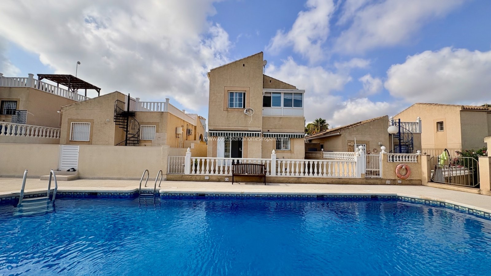 Használt - Semi - Detached Villa - Orihuela - 