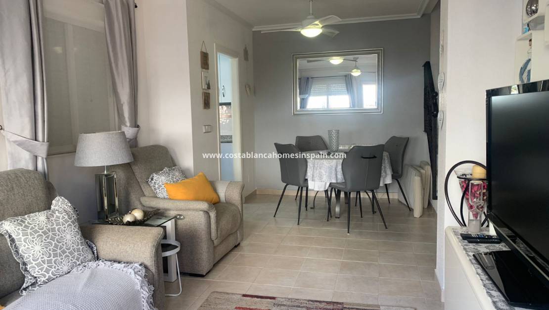 Használt - Semi - Detached Villa - Playa Flamenca - Costa Blanca South