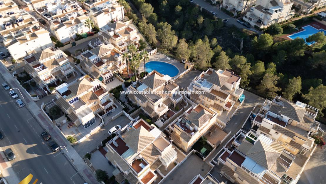 Használt - Semi - Detached Villa - Playa Flamenca - Costa Blanca South