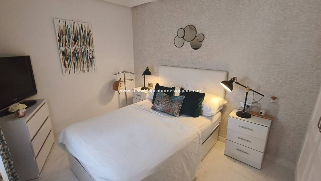 Használt - Semi - Detached Villa - Playa Flamenca - Costa Blanca South