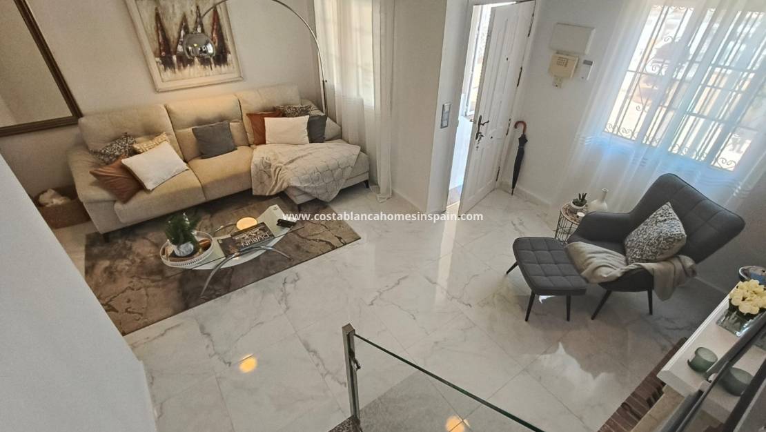 Használt - Semi - Detached Villa - Playa Flamenca - Costa Blanca South