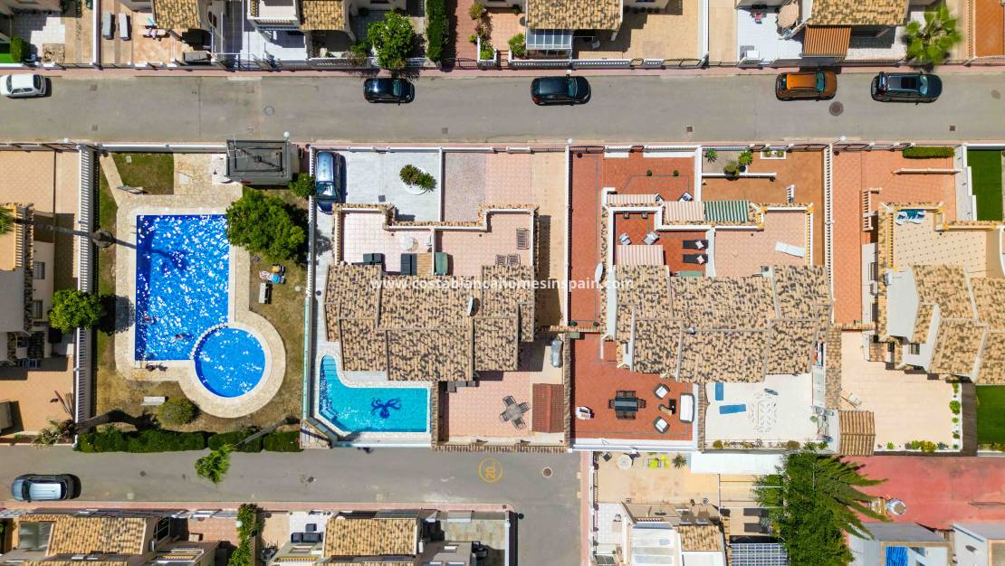 Használt - Semi - Detached Villa - Playa Flamenca - Costa Blanca South