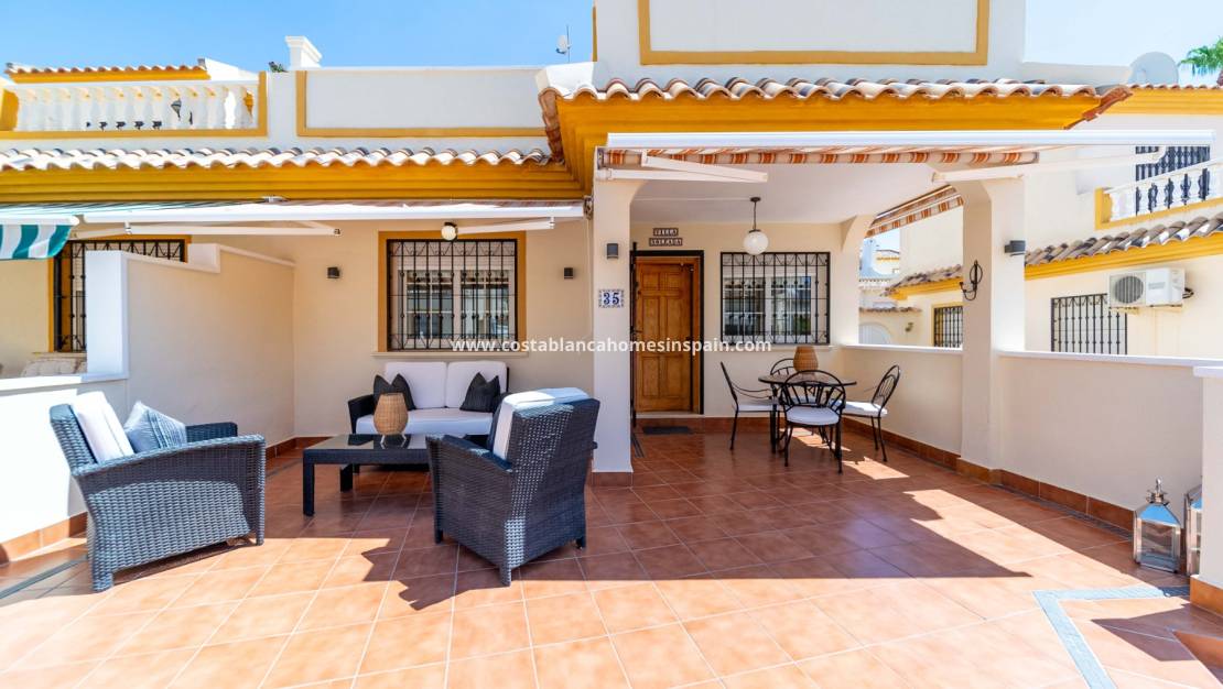Használt - Semi - Detached Villa - Playa Flamenca - Costa Blanca South