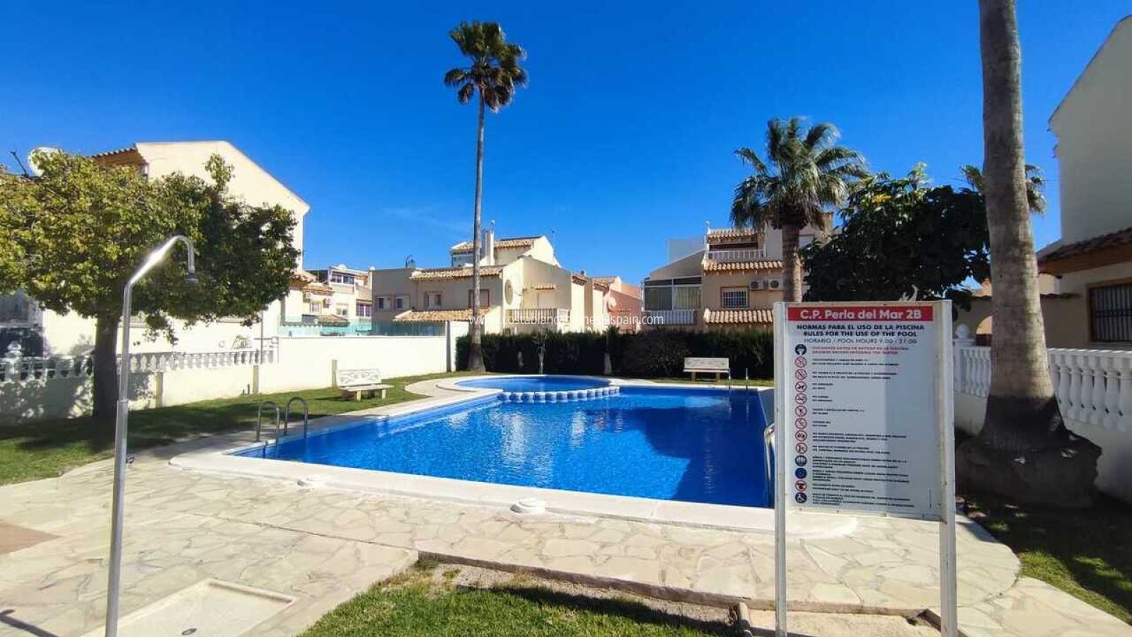 Használt - Semi - Detached Villa - Playa Flamenca - Play Flamenca