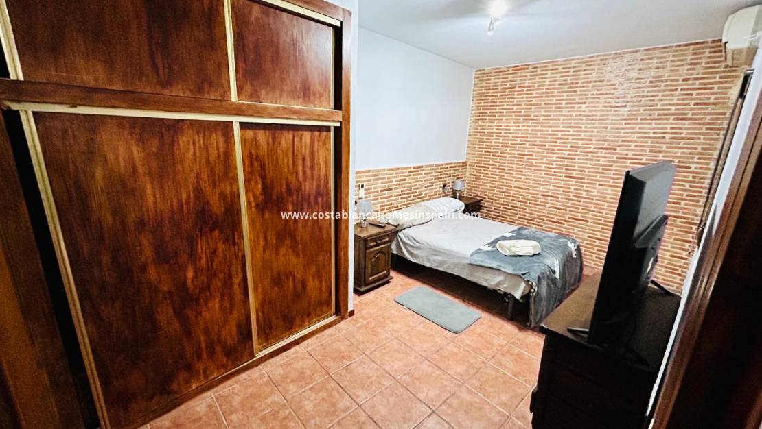 Használt - Semi - Detached Villa - Torrevieja - Playa de los Locos