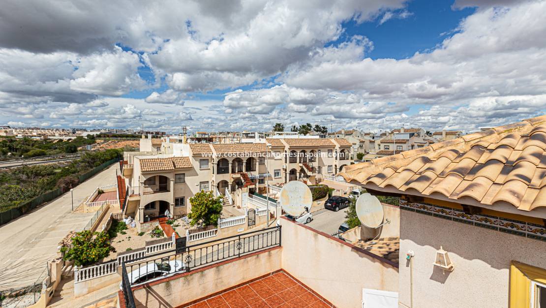 Használt - Townhouse - Orihuela Costa - La Zenia