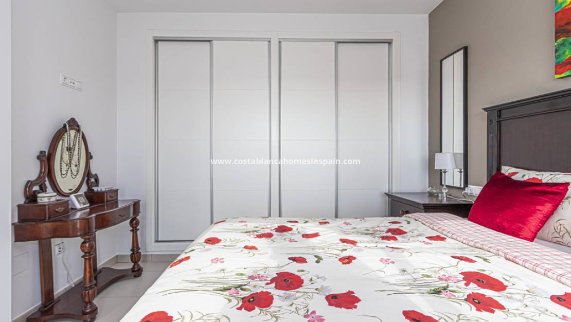 Használt - Townhouse - Orihuela Costa - Lomas de Cabo Roig