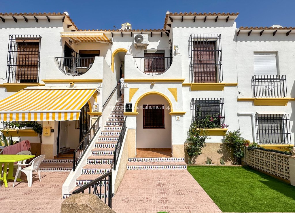 Használt - Townhouse - San Miguel de Salinas - 