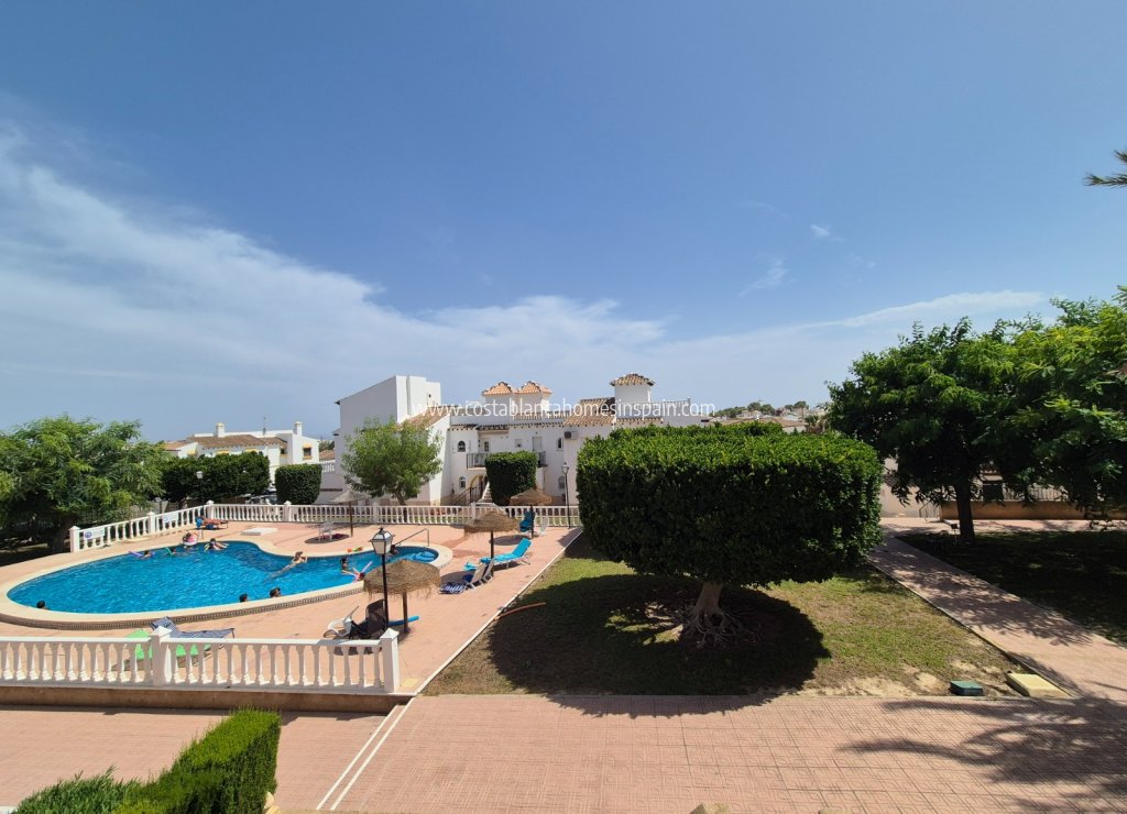 Használt - Townhouse - San Miguel de Salinas - 