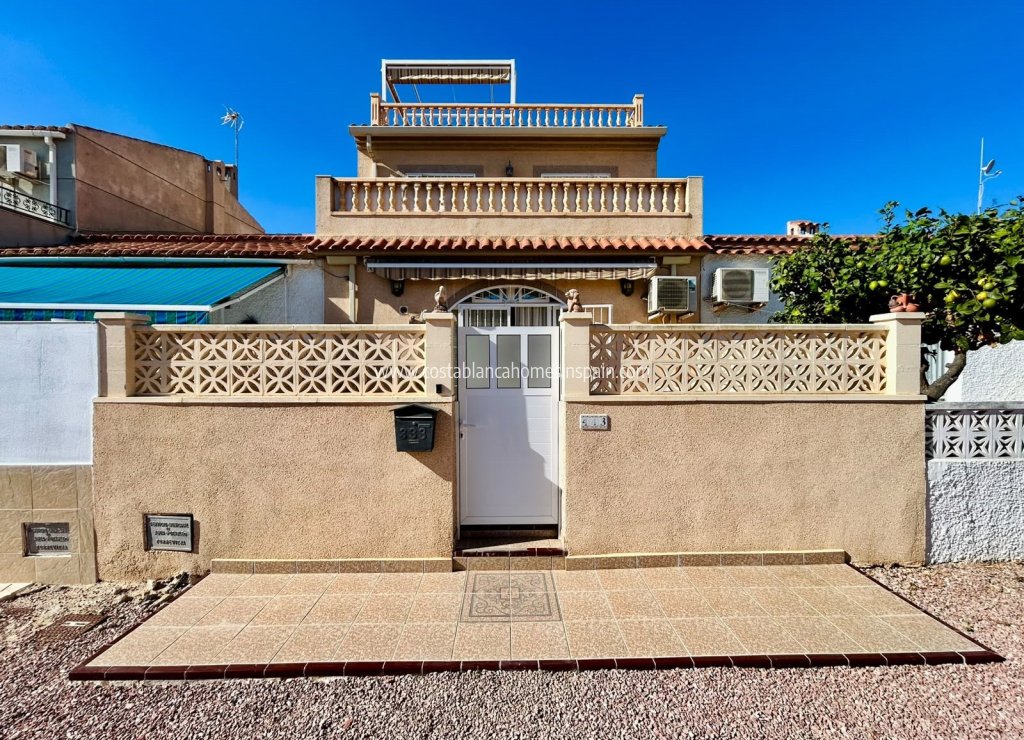 Használt - Townhouse - Torrevieja - La Siesta