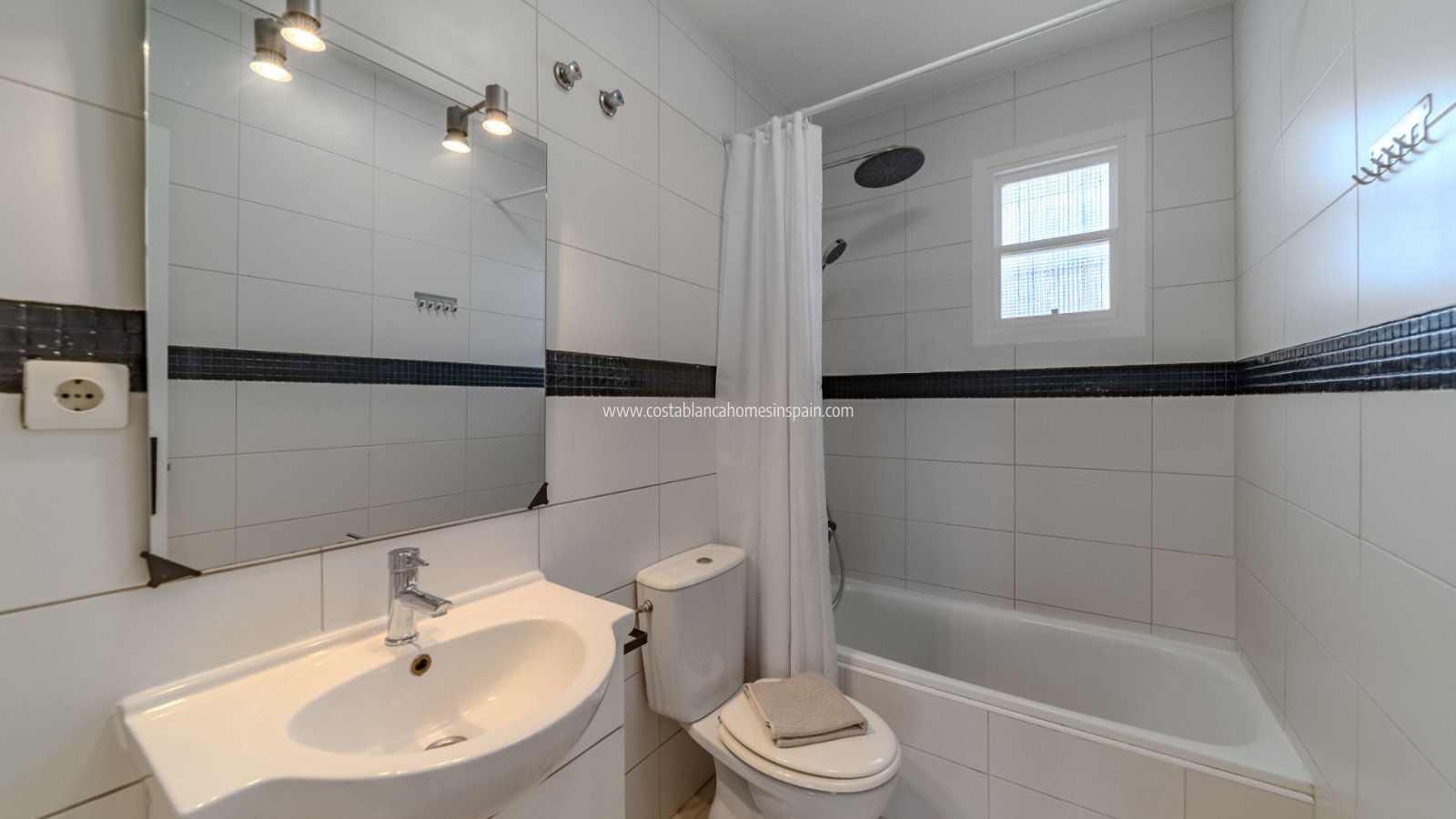 Használt - Townhouse - Villamartin - Costa Blanca