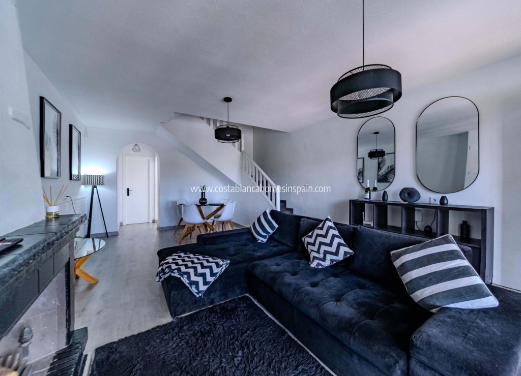 Használt - Townhouse - Villamartin - Costa Blanca