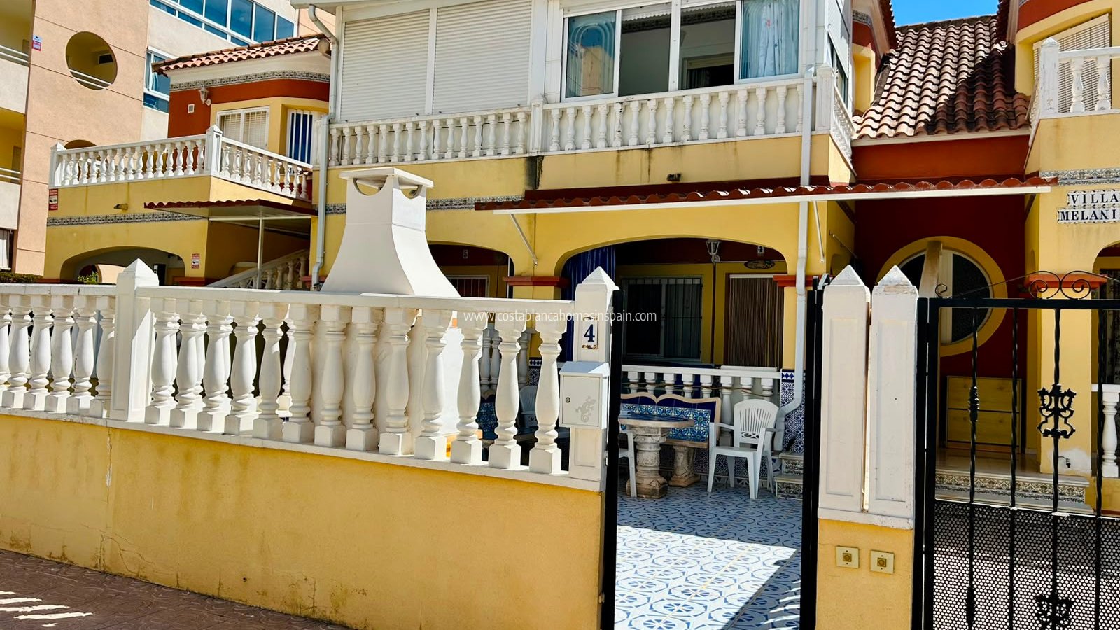Használt - Townhouse - 