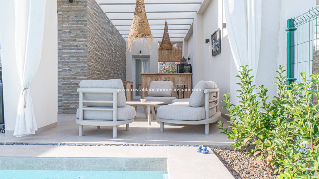 Használt - villa - Algorfa - La Finca