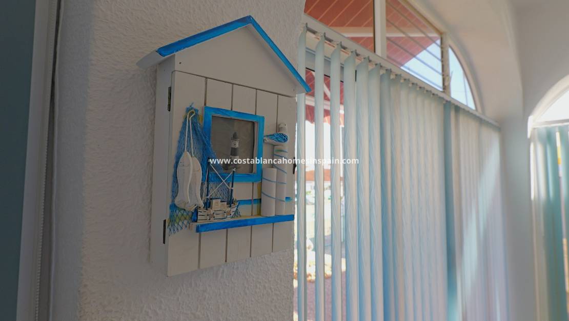 Használt - villa - Torrevieja - Urbanización San Luis