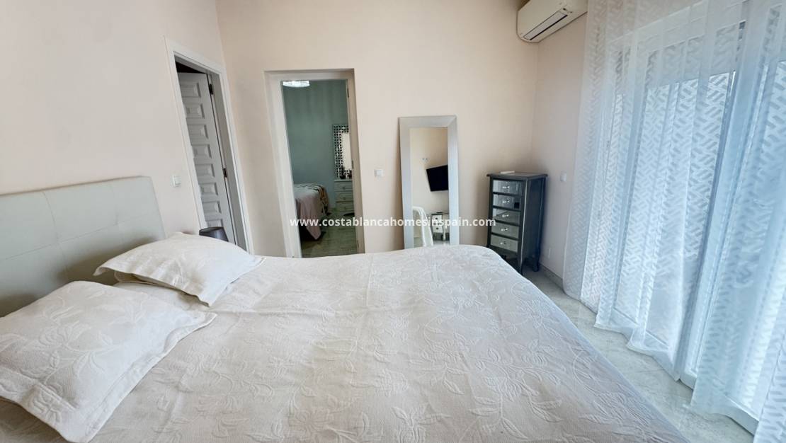 Használt - villa - Villamartin