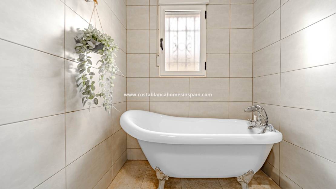 Használt -  - Villamartin - Orihuela Costa