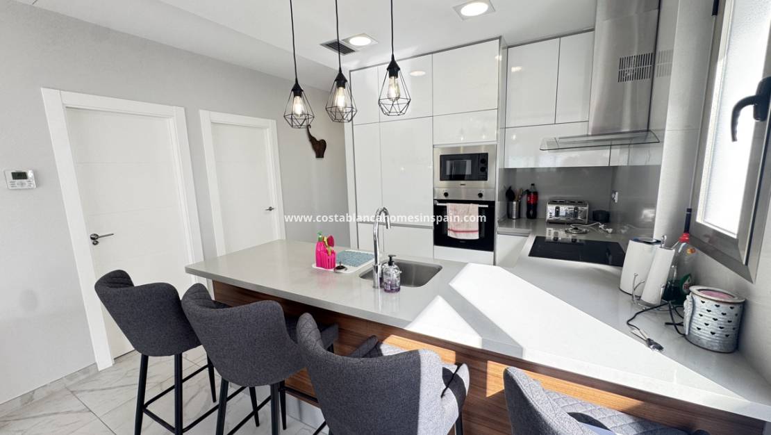 Használt -  - Villamartin