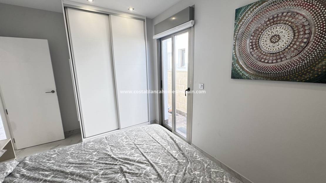 Használt -  - Villamartin