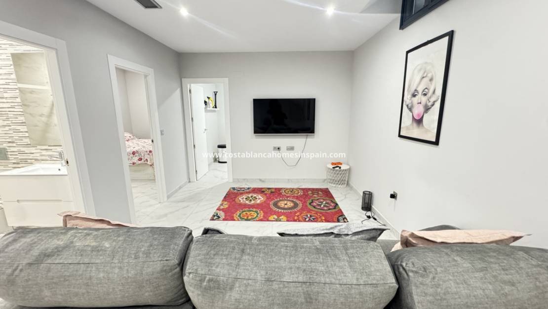 Használt -  - Villamartin