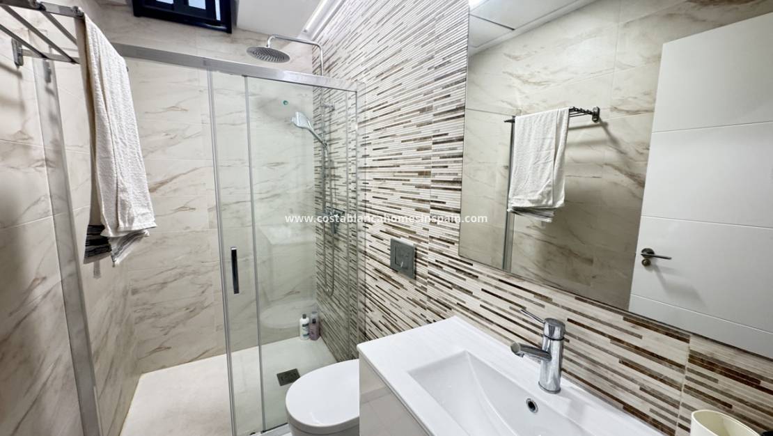 Használt -  - Villamartin