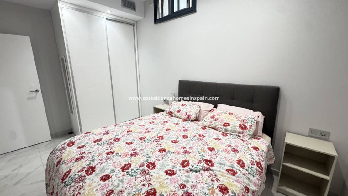 Használt -  - Villamartin