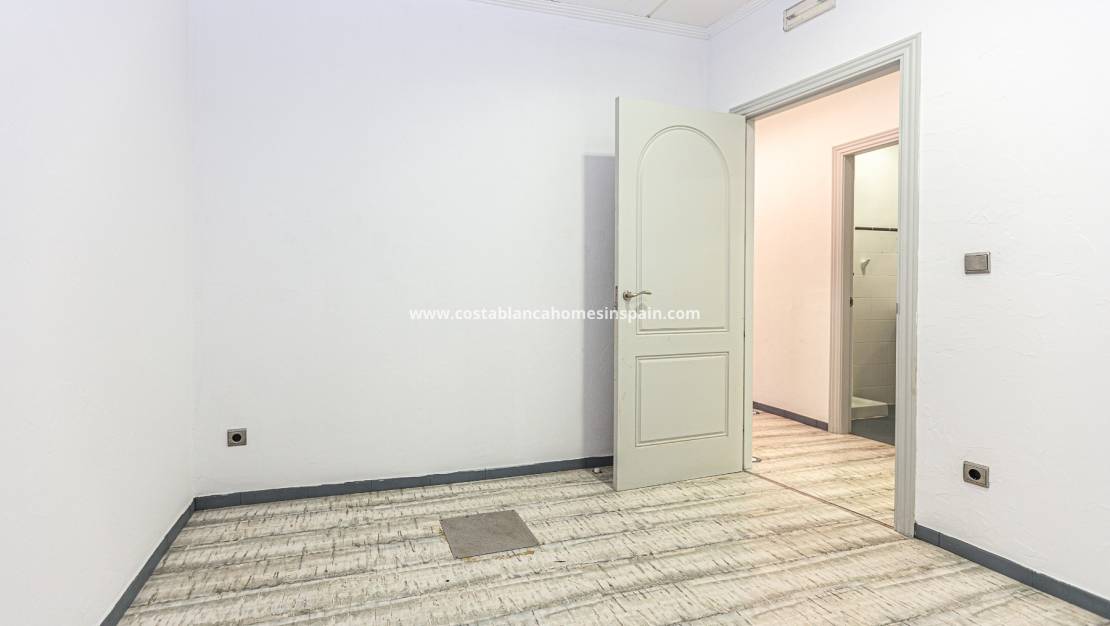 Langtidsutleie - Commercial - Villamartin