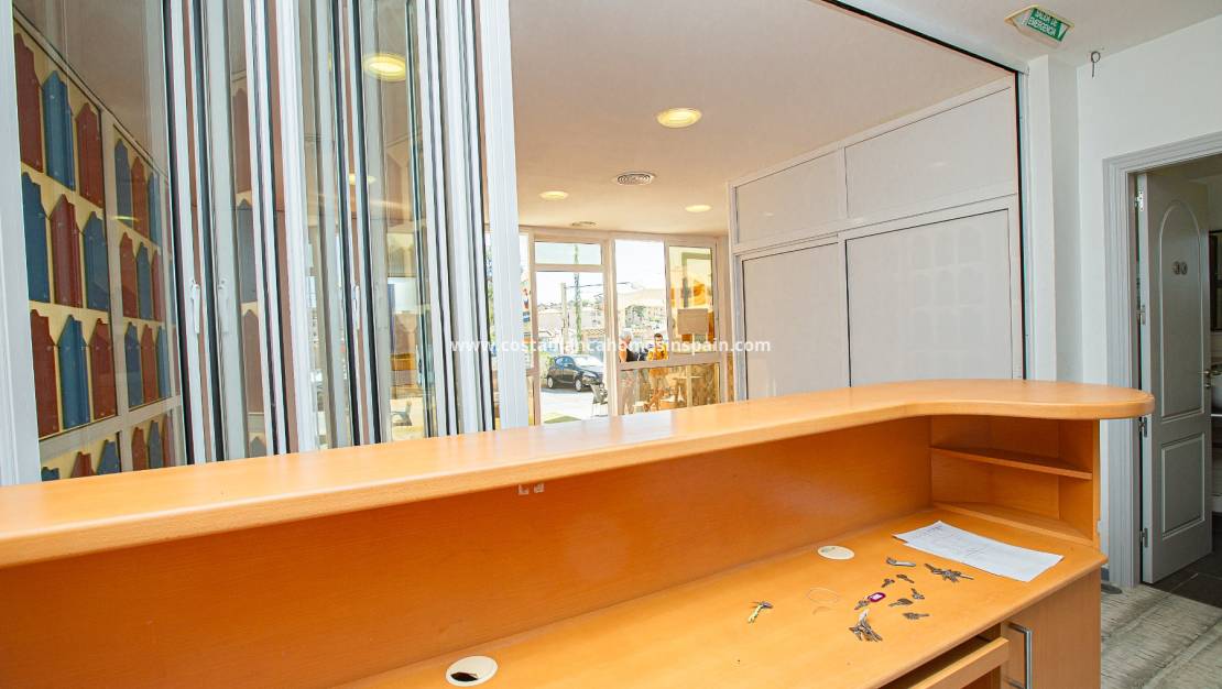 Langtidsutleie - Commercial - Villamartin