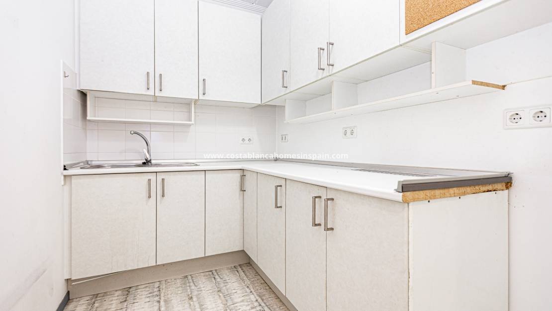 Long Term Rental - Commercial - Villamartin