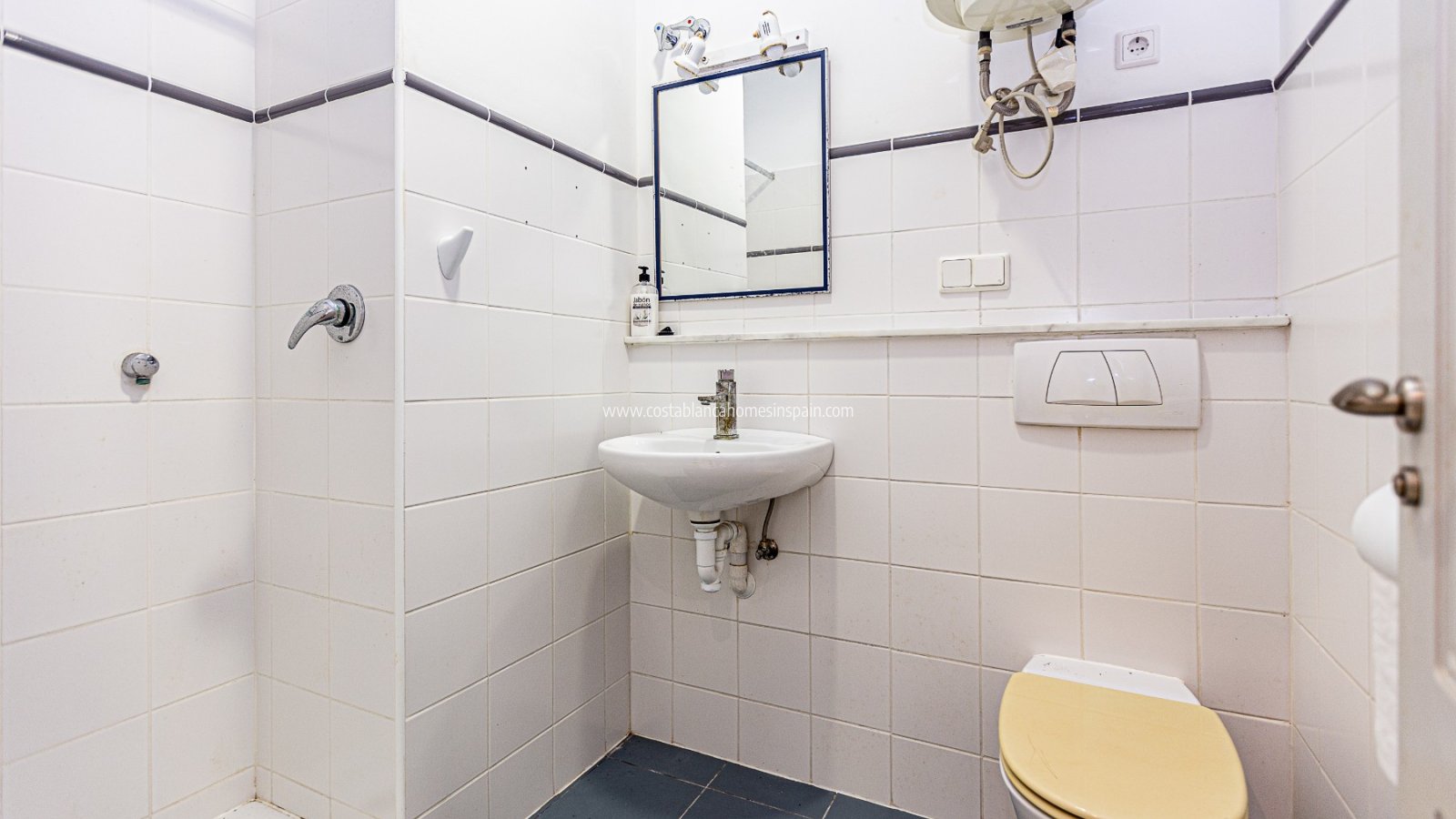 Long Term Rental - Commercial - Villamartin