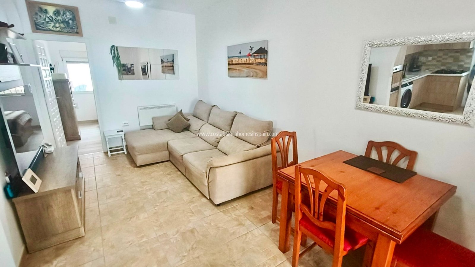 Lounge 1