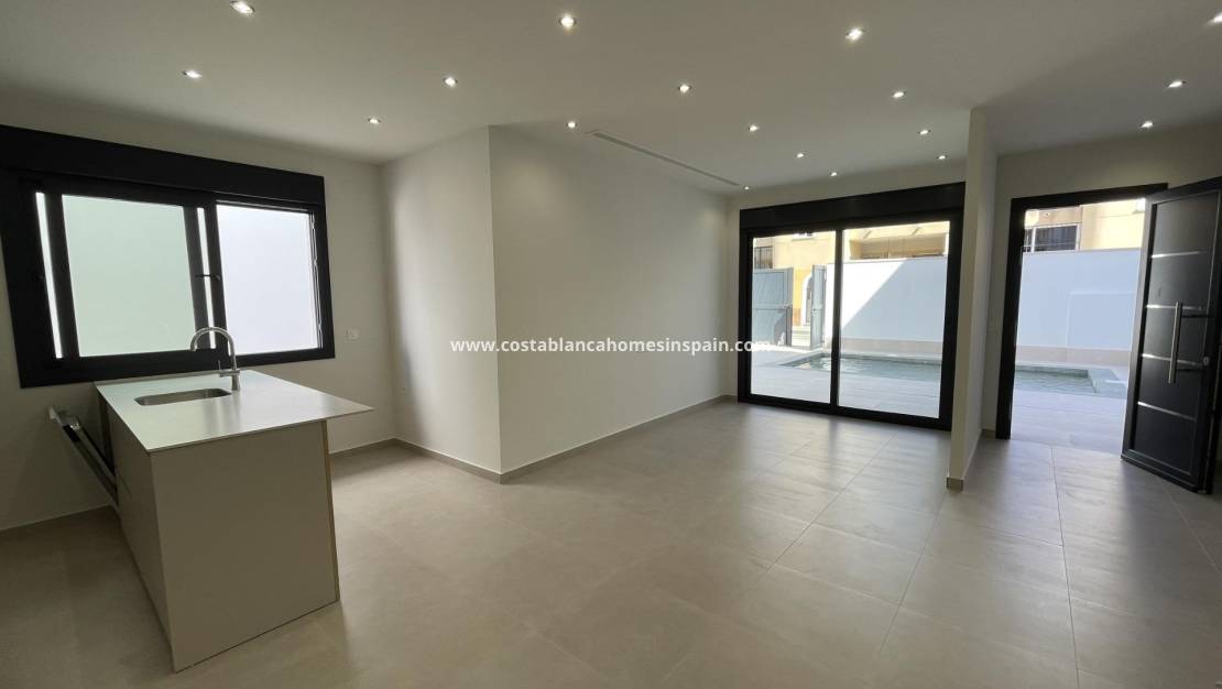 New Build -  - Almoradi - Heredades