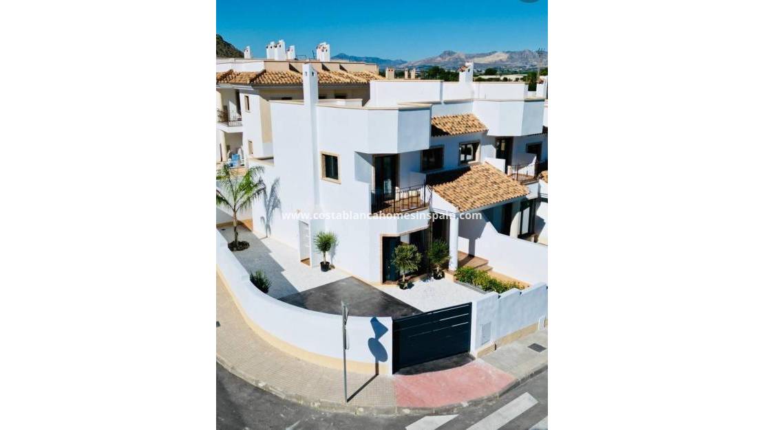 New Build - Bungalow - Cox - San Fernando