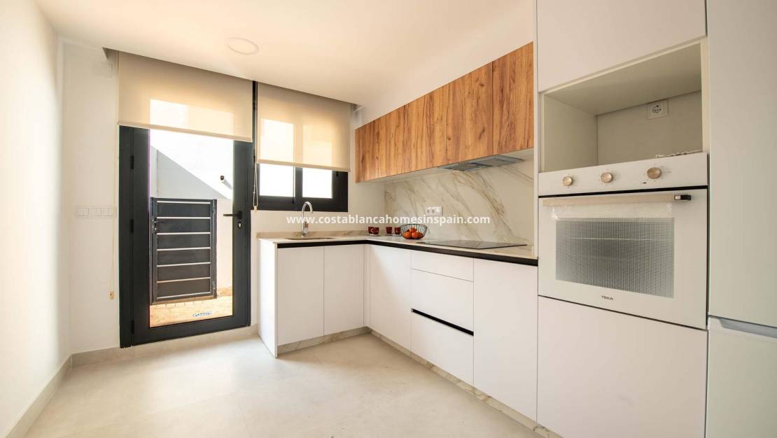 New Build - Bungalow - Cox - San Fernando