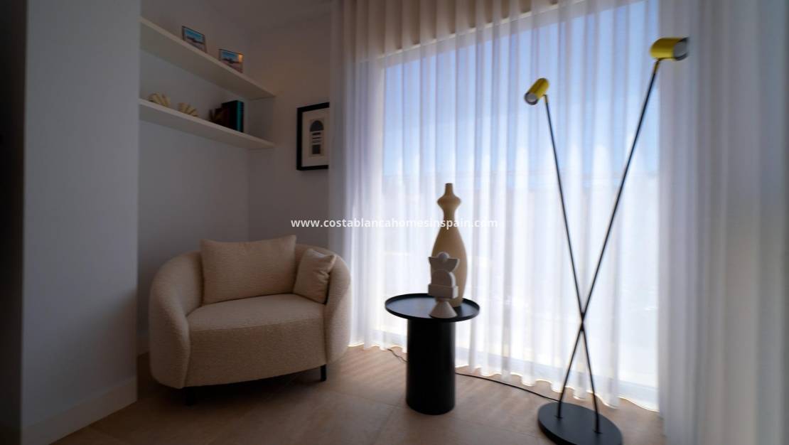 New Build - Detached Villa - Los Altos