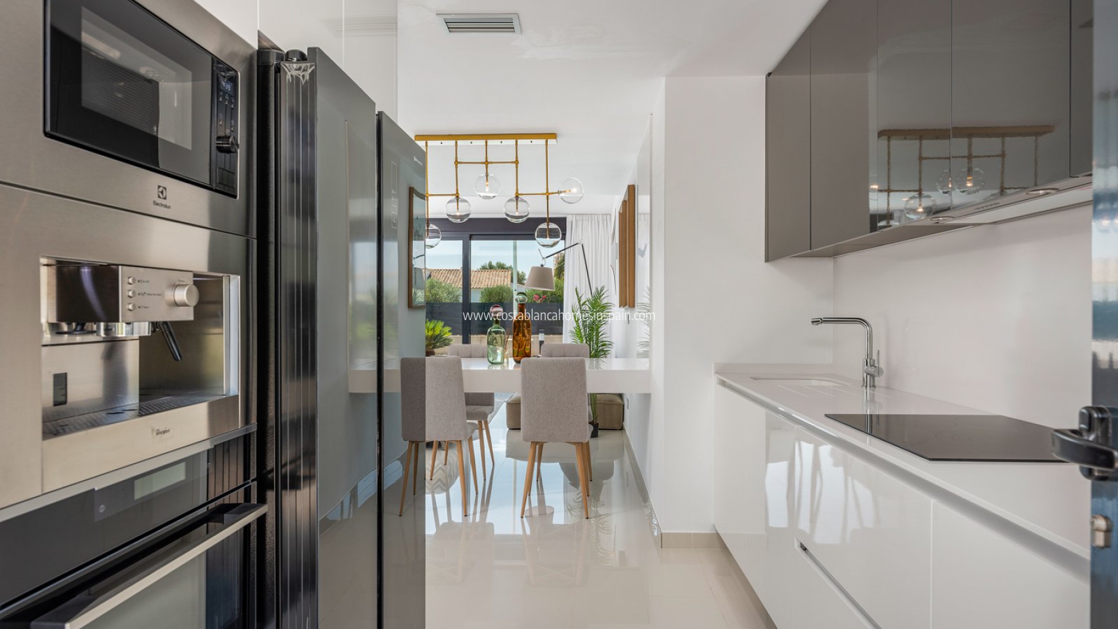 New Build - Detached Villa - Playa Paraiso