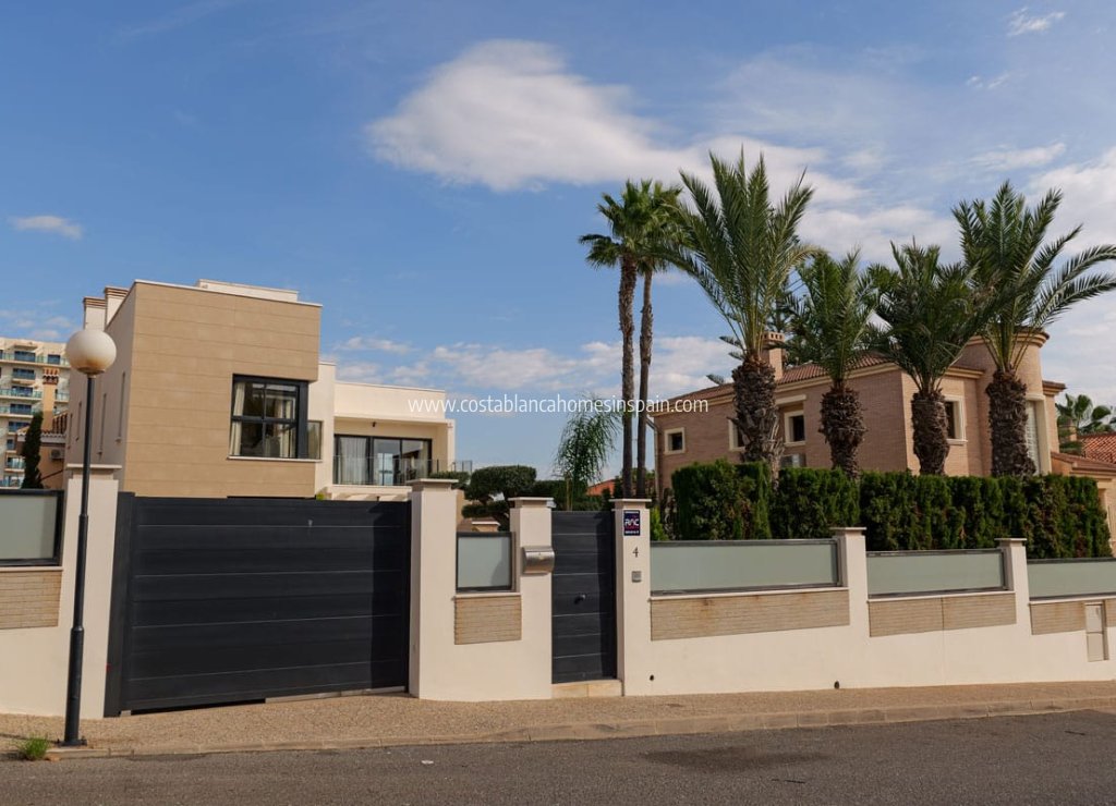 New Build - Detached Villa - Torrevieja