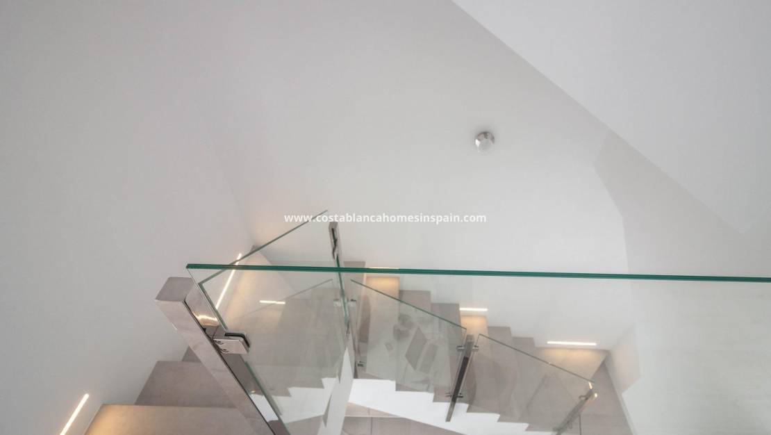 New Build - Detached Villa - Villamartin - Pau 8