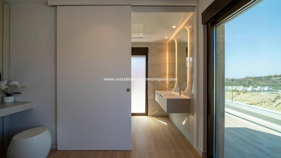 New Build -  - Finestrat - Golf Bahía