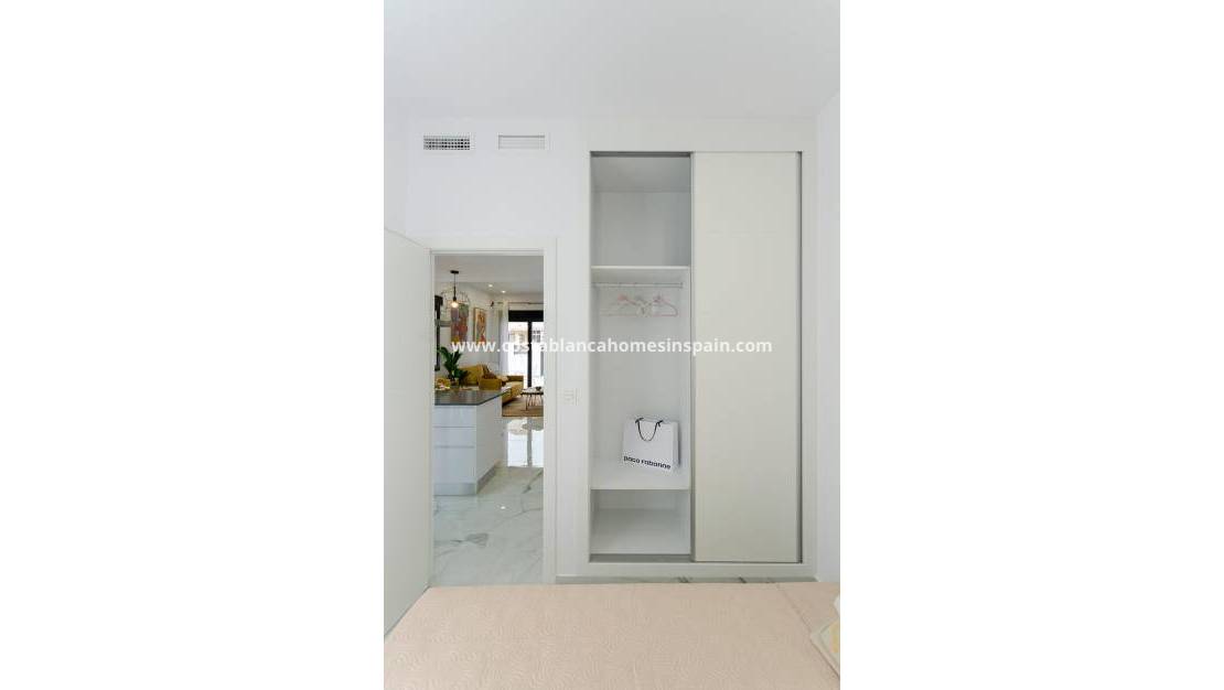 New Build -  - Torrevieja - Torretas