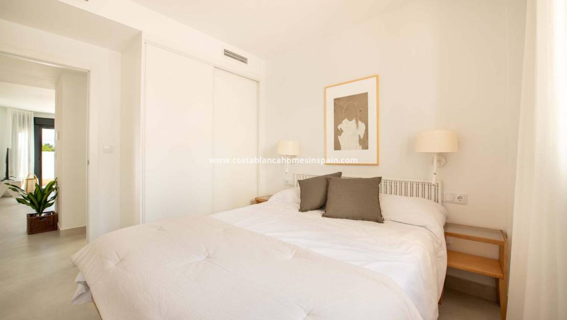 New Build - Townhouse - Cox - San Fernando